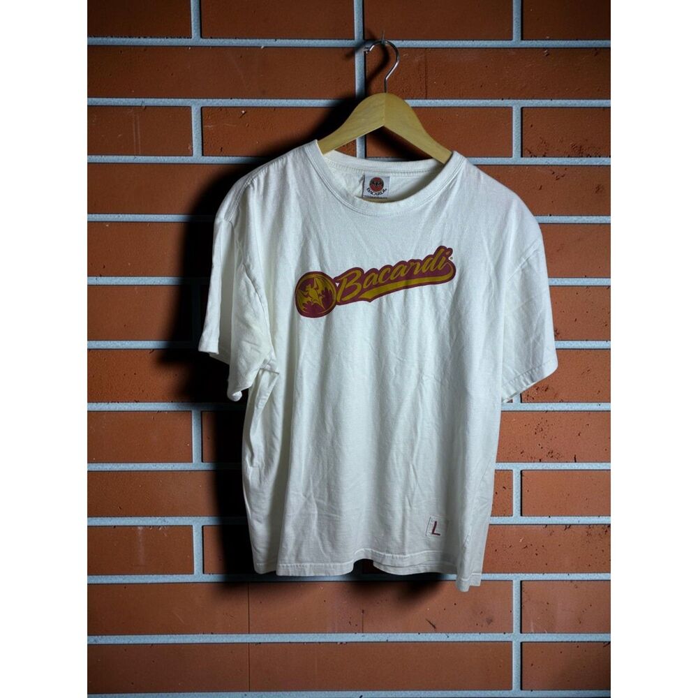Bacardi Logo Graphic T Shirt Men's Large White Rum Alcohol Promo Tee